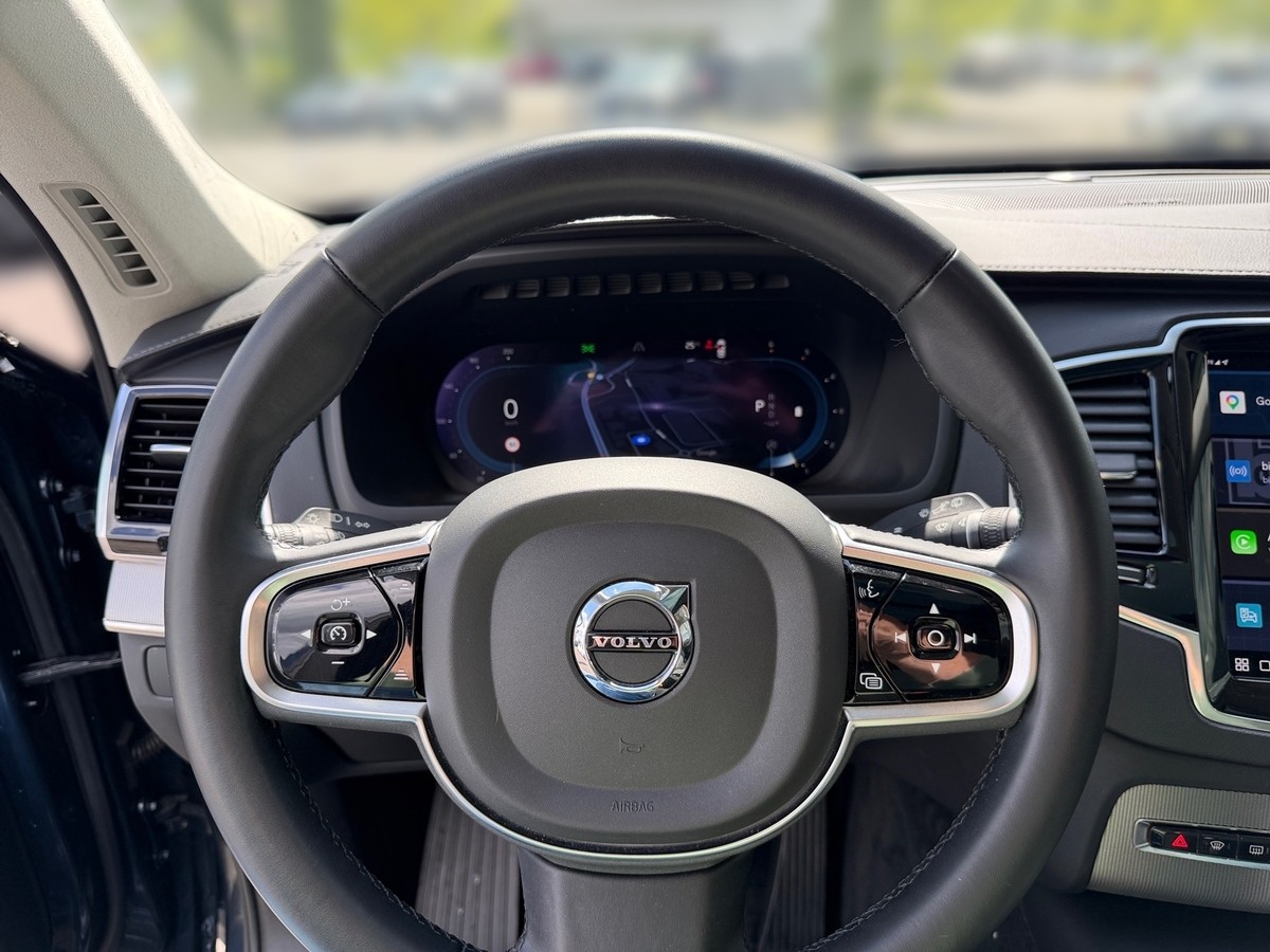 Volvo XC90 B5 Diesel AWD Ultimate Dark 360 7Sitze 21
