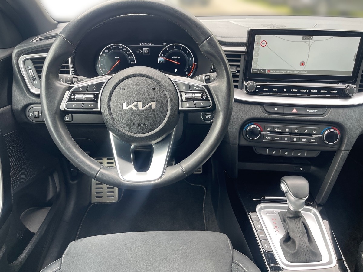 Kia XCeed 1.6 T-GDI Black Xdition AHK Memory Kamera Sitzh. LED