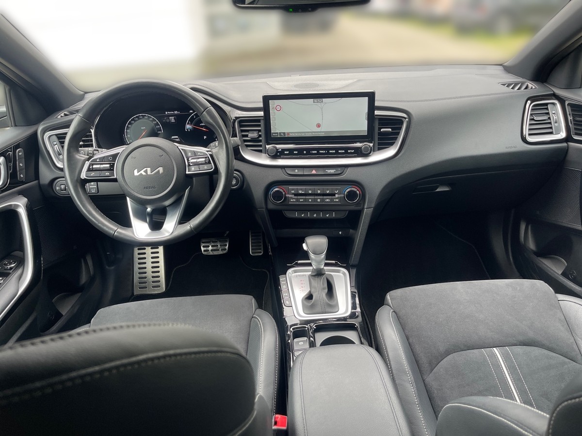 Kia XCeed 1.6 T-GDI Black Xdition AHK Memory Kamera Sitzh. LED
