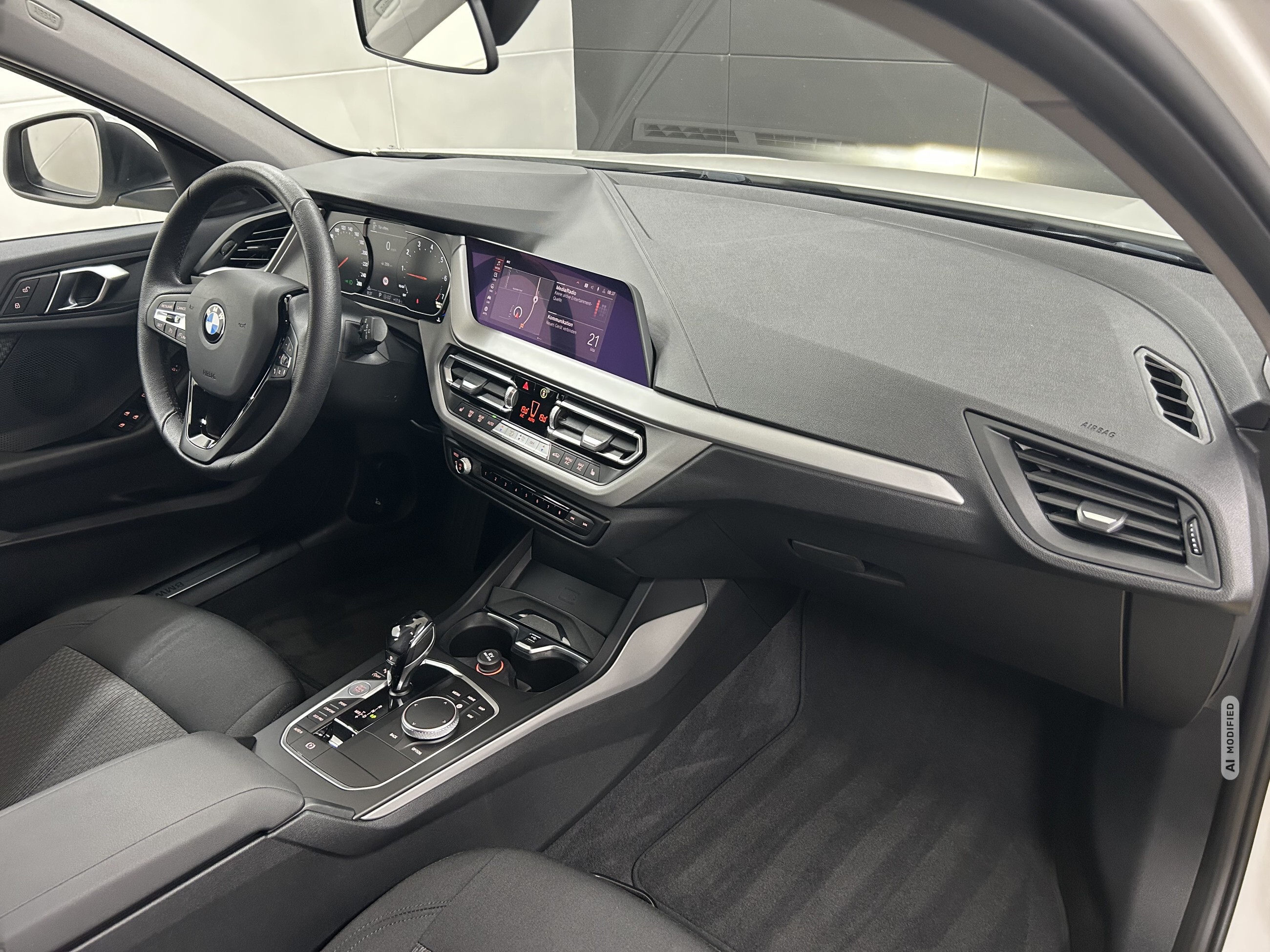 BMW 120 i Advantage+LED+KAM+Nav+Temp+DigiKombi+Carp.