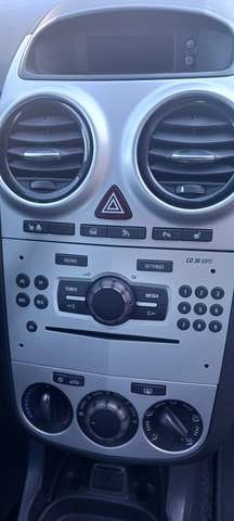 Opel Corsa Easytronic*Edition*SHZ*PDC*wenig KM*