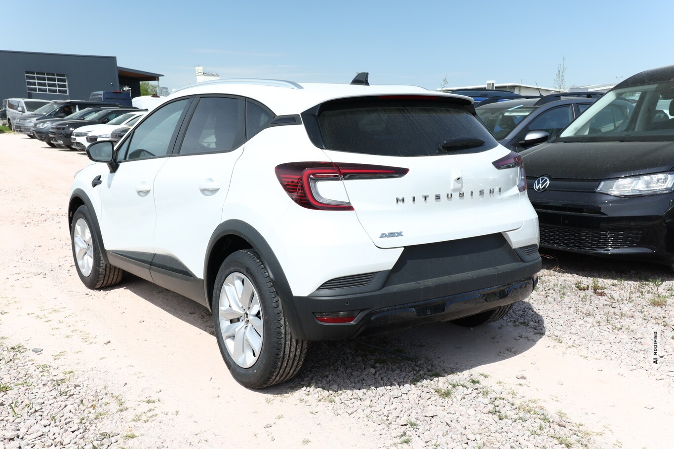 Mitsubishi ASX Plus MT SHZ LED+ Keyl LM17 CarPlay PrivG Kam