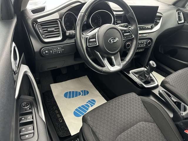 Kia cee'd / Ceed Vision 