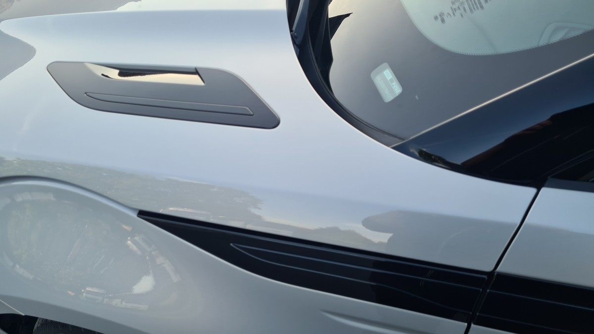 Land Rover Range Rover Evoque 2.0 P250 R-Dynamic HSE AWD AHK Pano