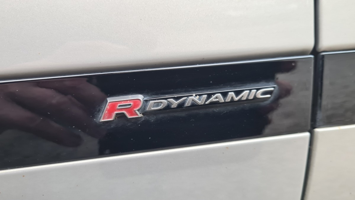 Land Rover Range Rover Evoque 2.0 P250 R-Dynamic HSE AWD AHK Pano