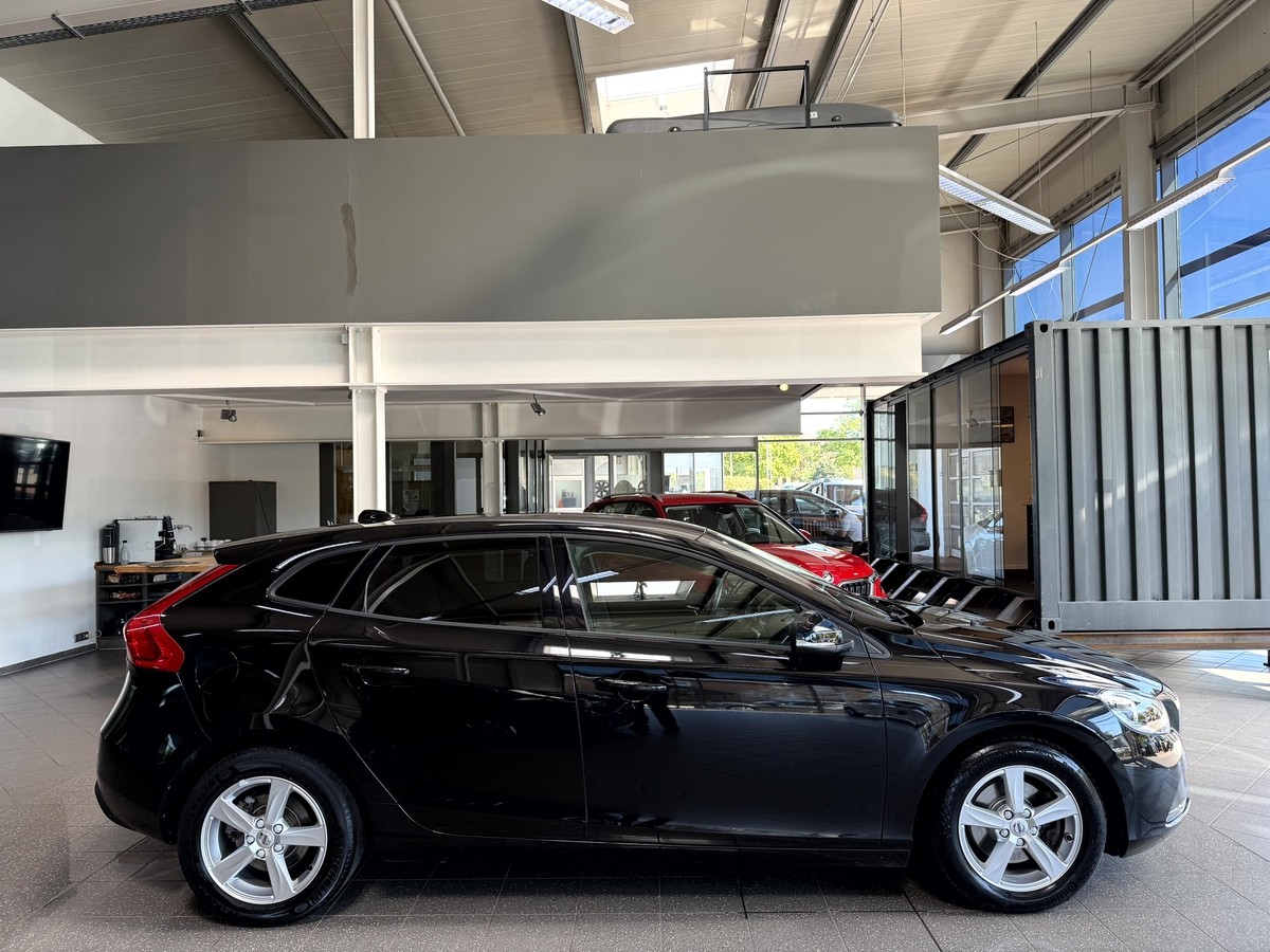Volvo V40 V 40 T2 Kinetic Tempomat Navi SHZ PDC