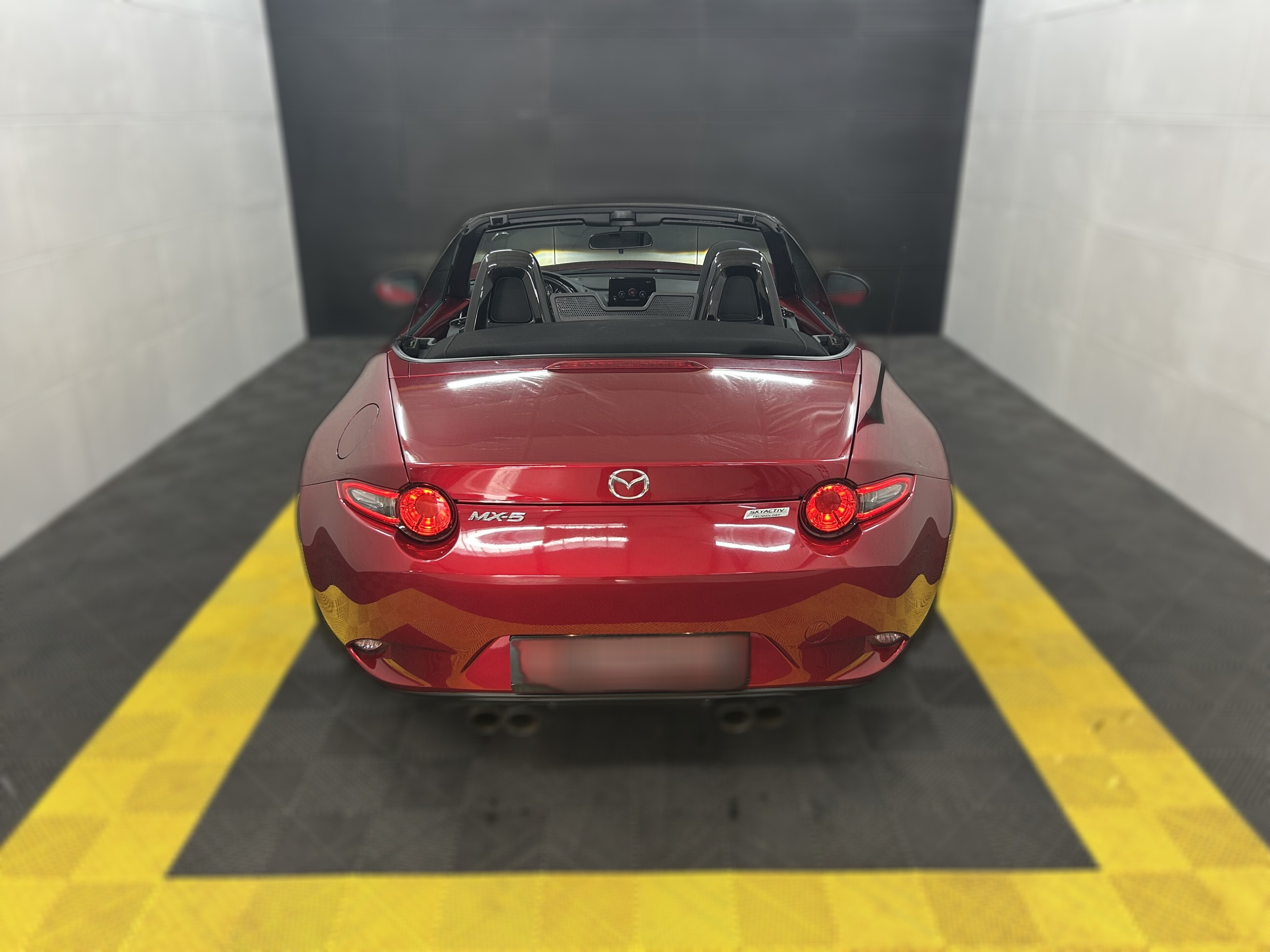 Mazda MX-5 Center-Line+LED+Temp+USB+Iso+CD+BT