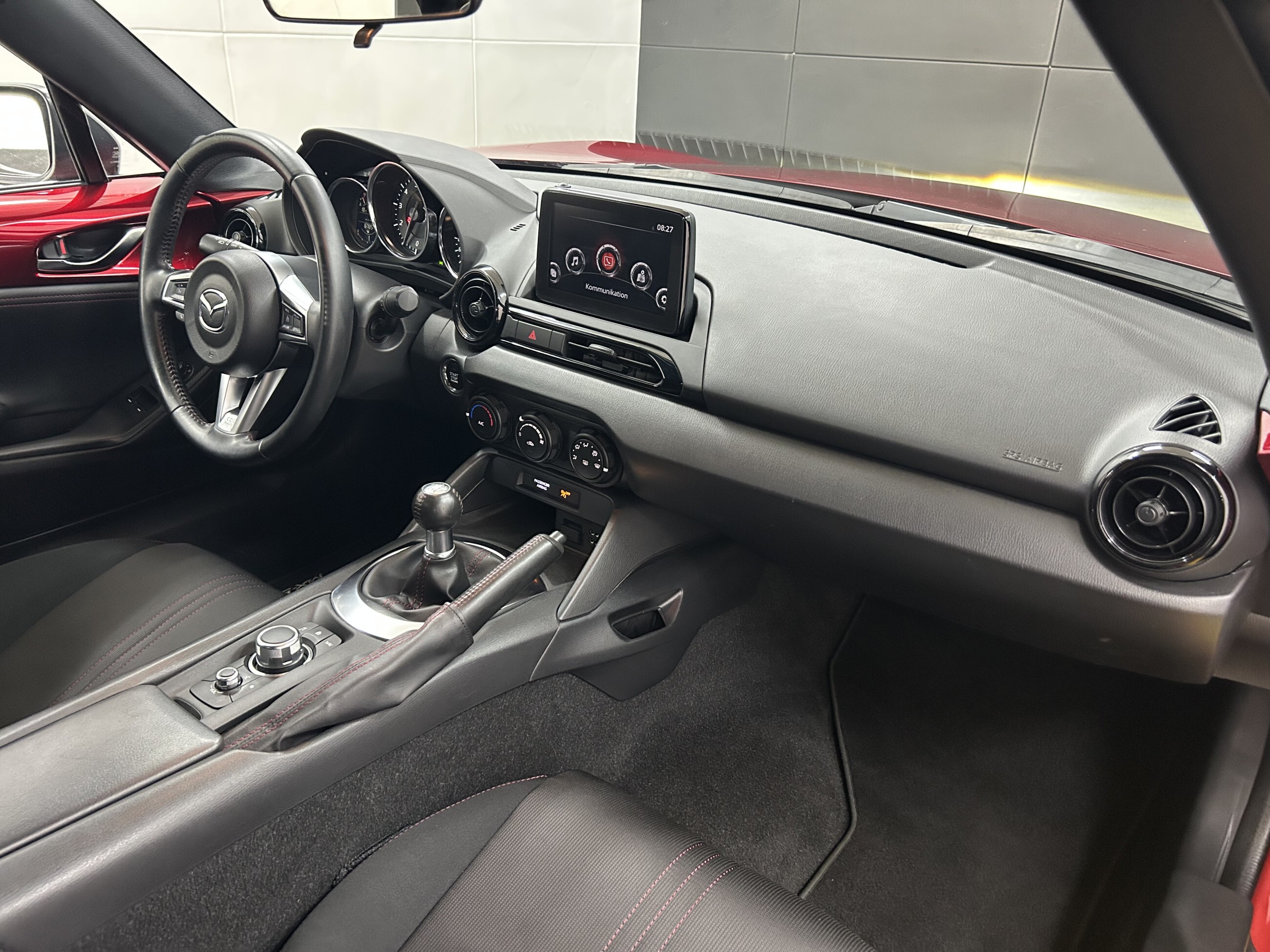 Mazda MX-5 Center-Line+LED+Temp+USB+Iso+CD+BT