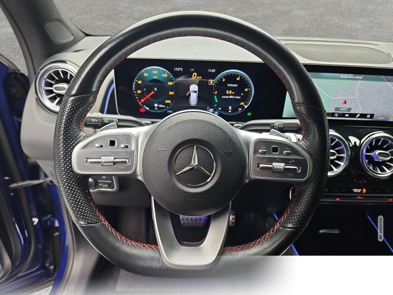 Mercedes-Benz GLB 200 D DCT AMG-Line AHK PANO LM