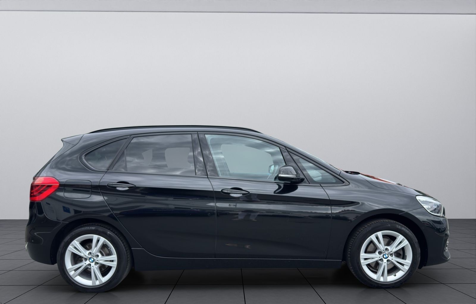 BMW 220 2 Active Tourer  i Aut. SportLine/AHK/LED/Nav