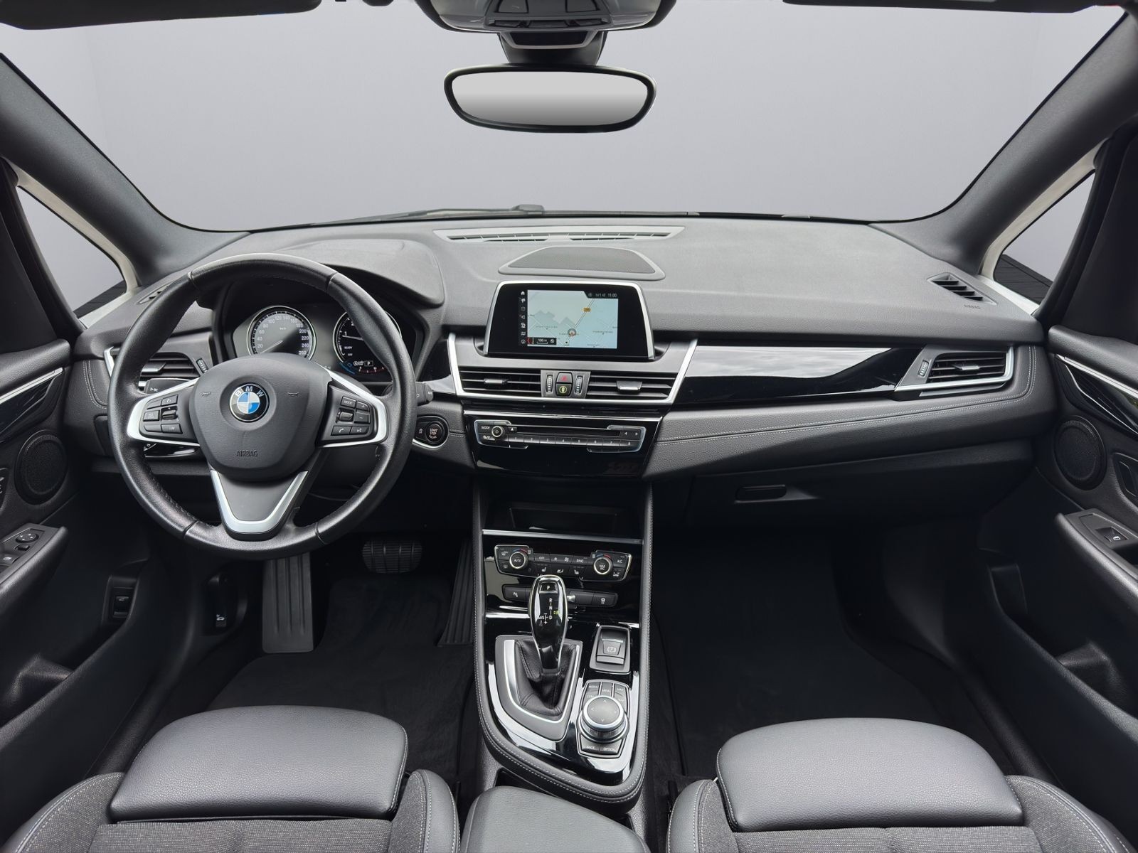 BMW 220 2 Active Tourer  i Aut. SportLine/AHK/LED/Nav