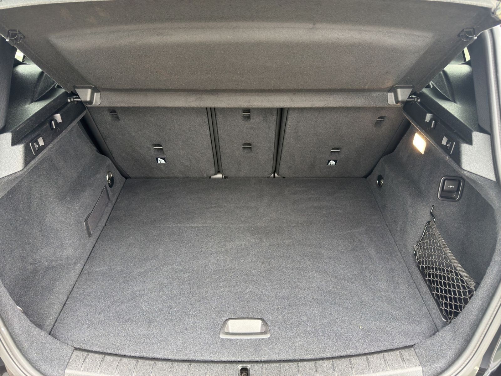 BMW 220 2 Active Tourer  i Aut. SportLine/AHK/LED/Nav