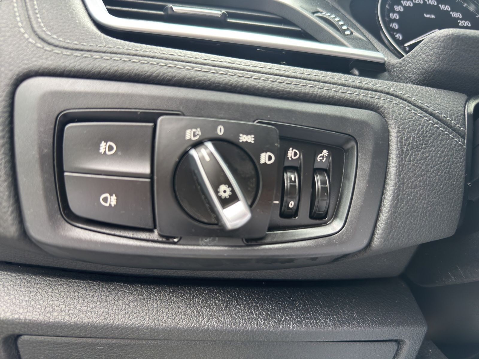 BMW 220 2 Active Tourer  i Aut. SportLine/AHK/LED/Nav