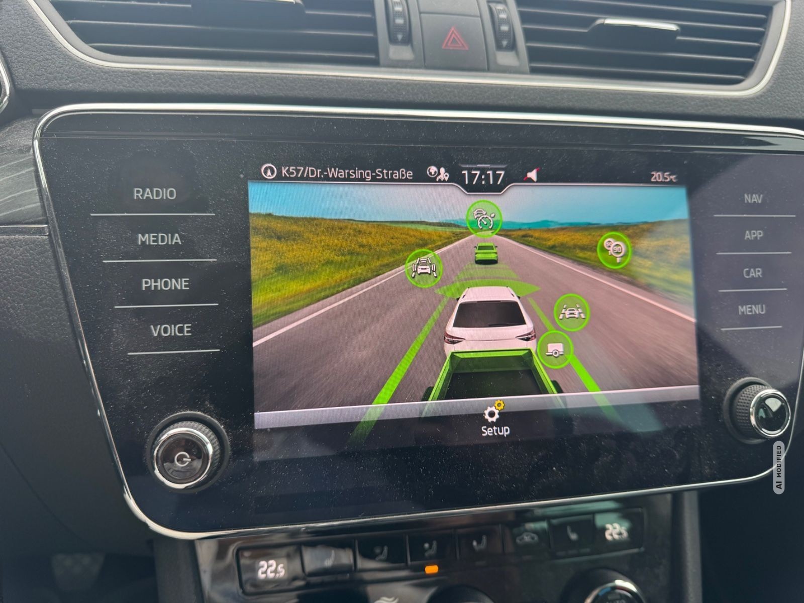 Skoda Superb Combi Style Leder Virtual Navi PDC AHK TOP