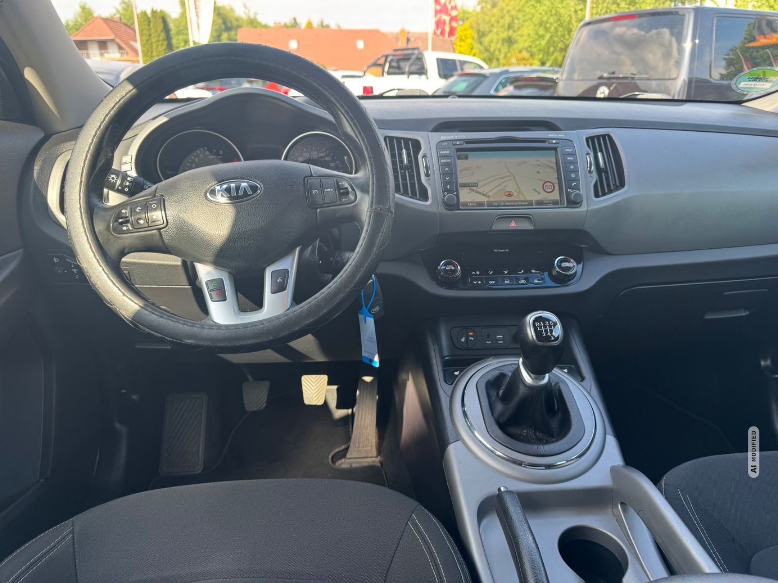Kia Sportage Dream Team 2WD Navi PDC Kamera MFL Temp