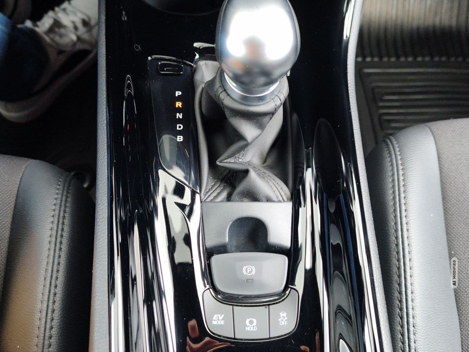 Toyota C-HR Hybrid Aut. Team D/LED/ACC/18