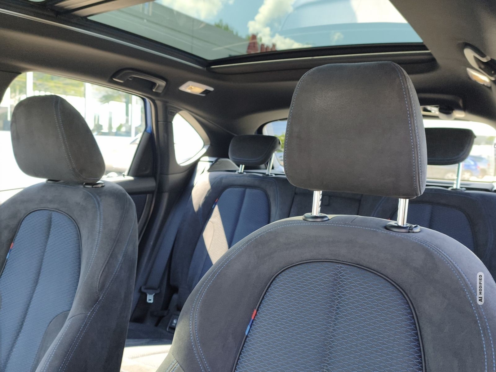 BMW 218 Active Tourer xDrive M Sport/AHK/ Garantie