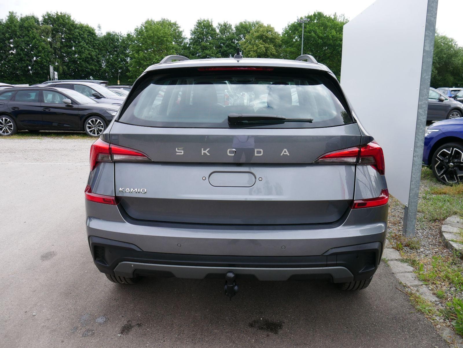 Skoda Kamiq 130 Jahre Edition 1,0 TSI DSG*AHK-SCHWENKBAR*PDC-HI*KAMERA*LED*SHZ*TEMPOMA