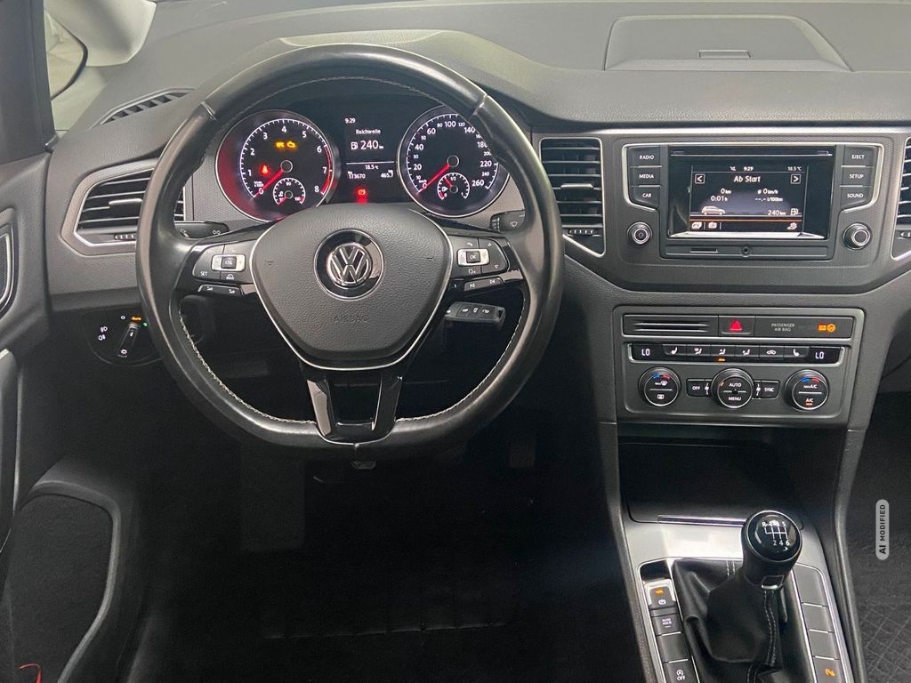 Volkswagen Golf Sportsvan VII Sitzheizung 2Z-Klima PDC V+H