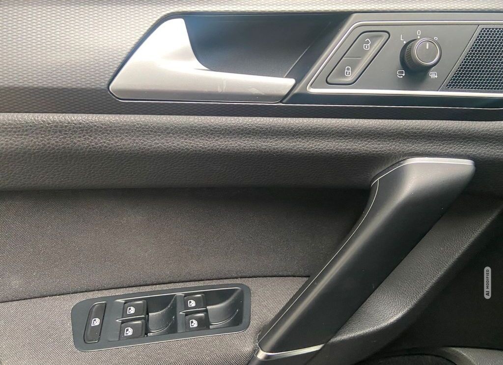 Volkswagen Golf Sportsvan VII Sitzheizung 2Z-Klima PDC V+H