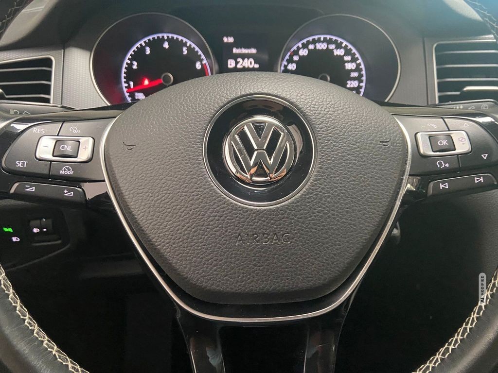 Volkswagen Golf Sportsvan VII Sitzheizung 2Z-Klima PDC V+H