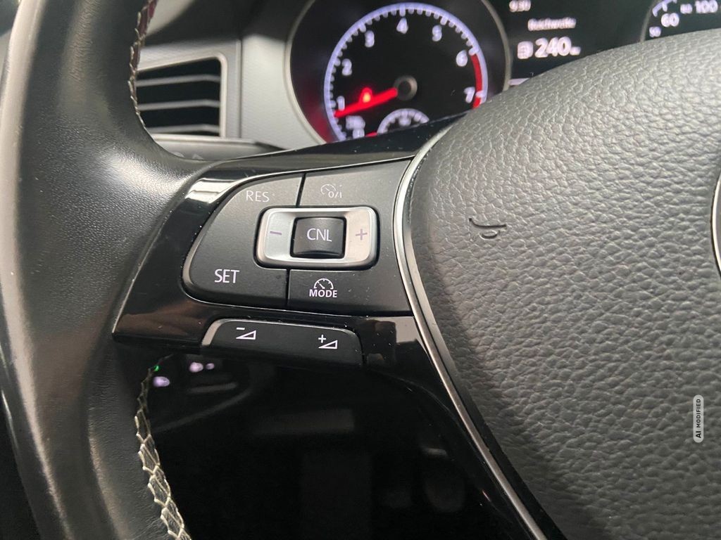Volkswagen Golf Sportsvan VII Sitzheizung 2Z-Klima PDC V+H