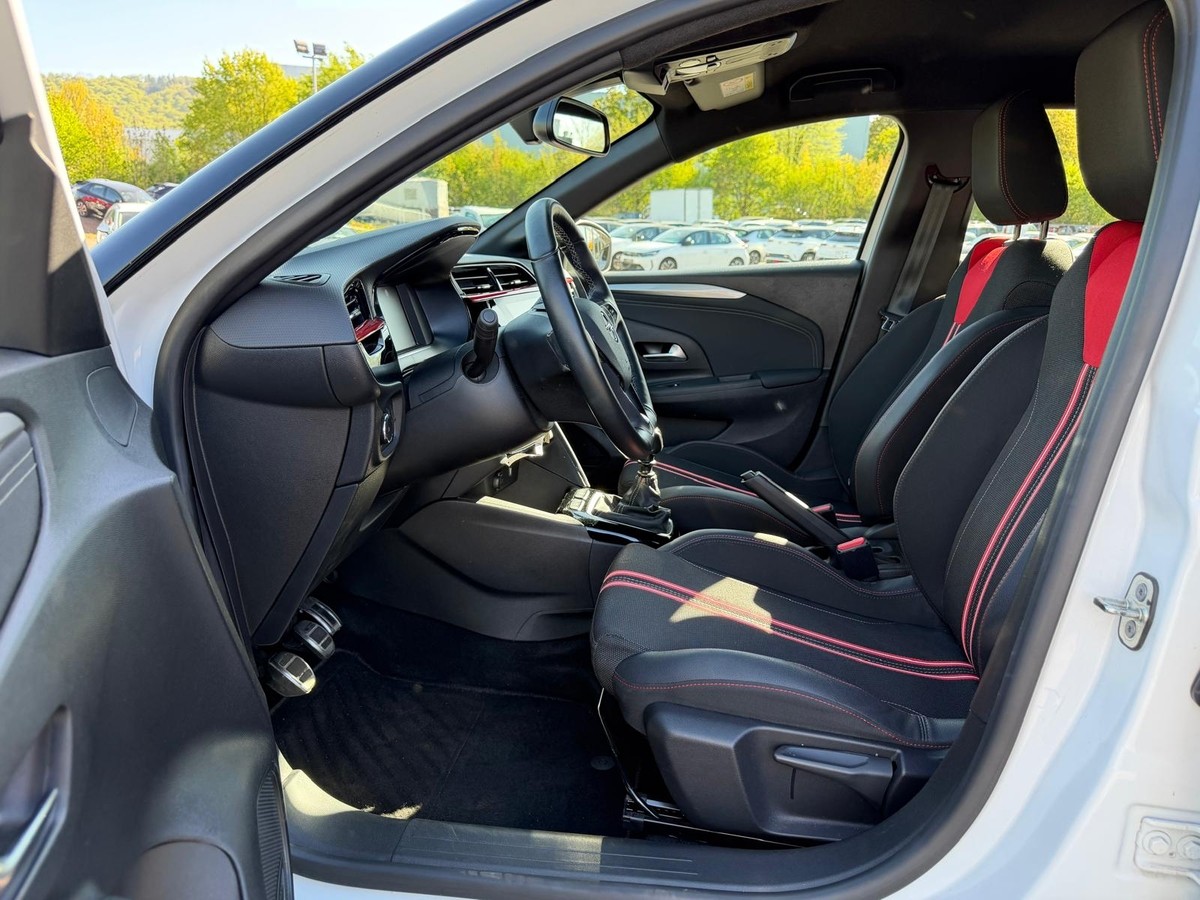Opel Corsa F 1.2 Turbo GS Line Allwetterreifen