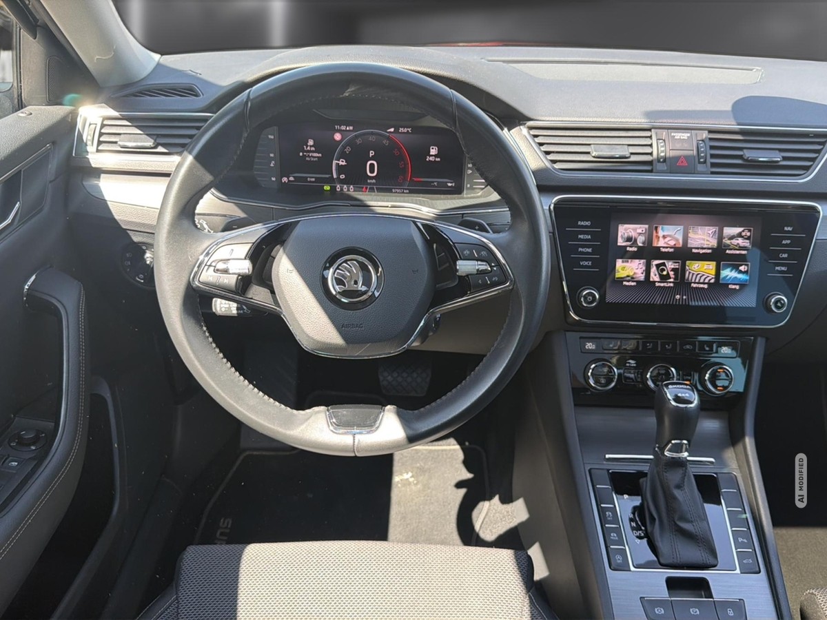 Skoda Superb Combi TDI 4x4* DSG* LED* Panodach* AHZV* 
