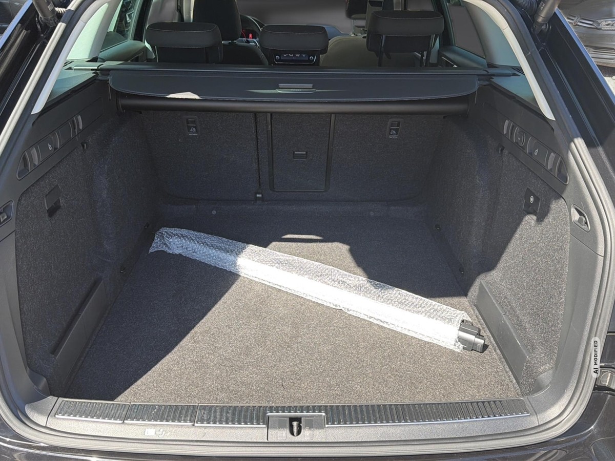 Skoda Superb Combi TDI 4x4* DSG* LED* Panodach* AHZV* 