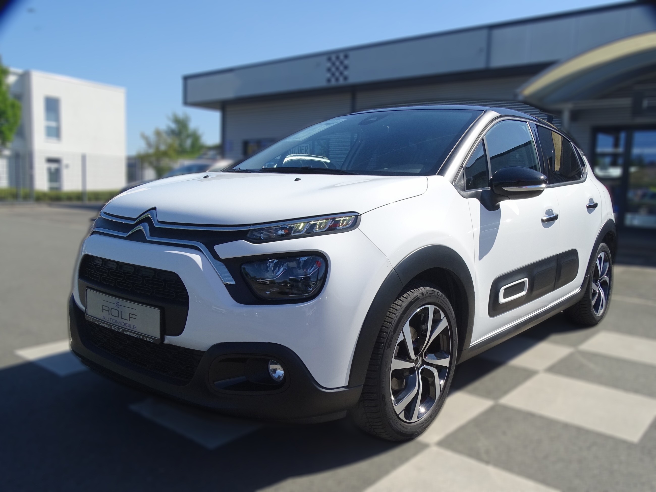 Citroën C3 1.2 Shine*NAVI*RFK*DAB*LED*GJR*MFL*KEYLESS*