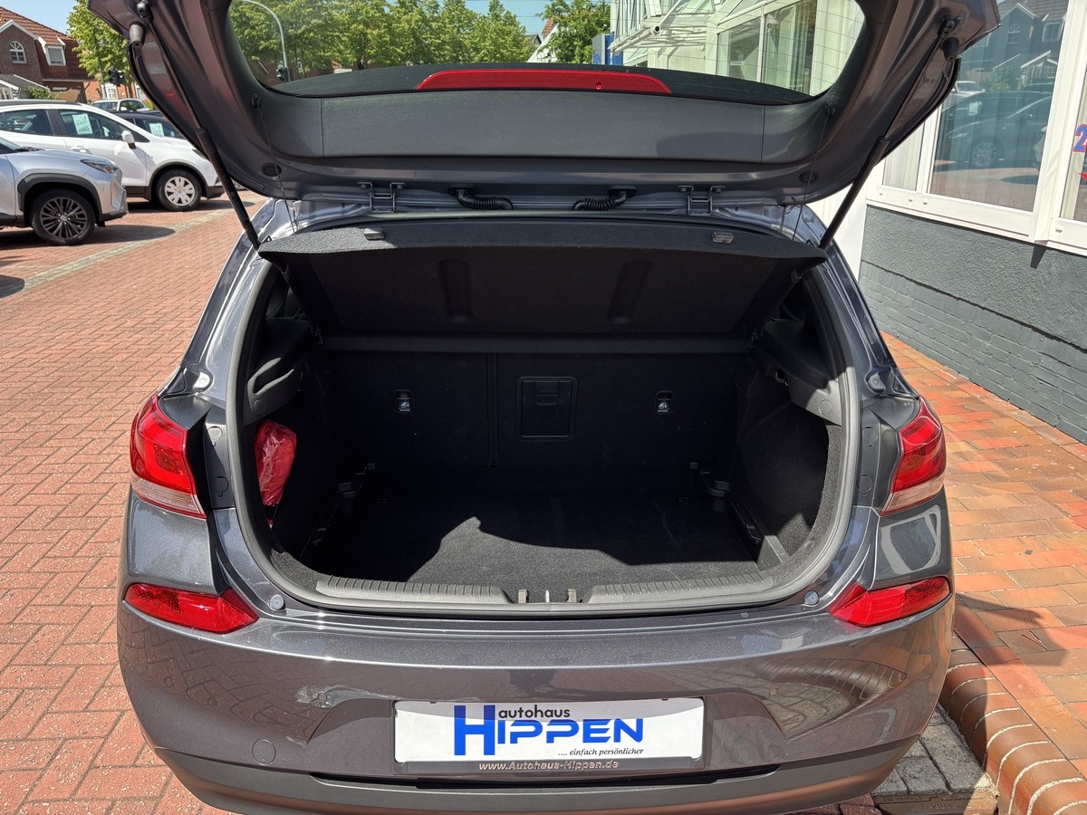 Hyundai i30 Premium, Automatik,Navi,LED