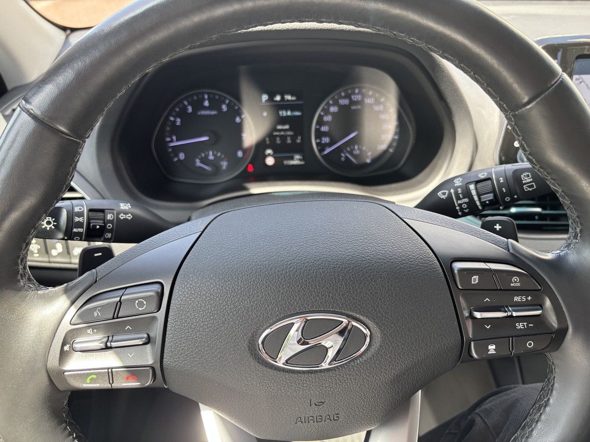 Hyundai i30 Premium, Automatik,Navi,LED