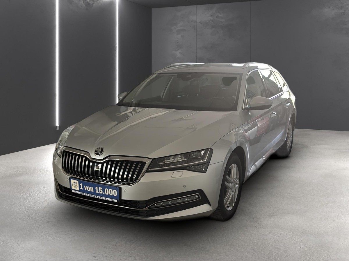 Skoda Superb Combi 2.0 TDI Style *LED*SHZ*LRH*RFK*NAVI*KLIMA