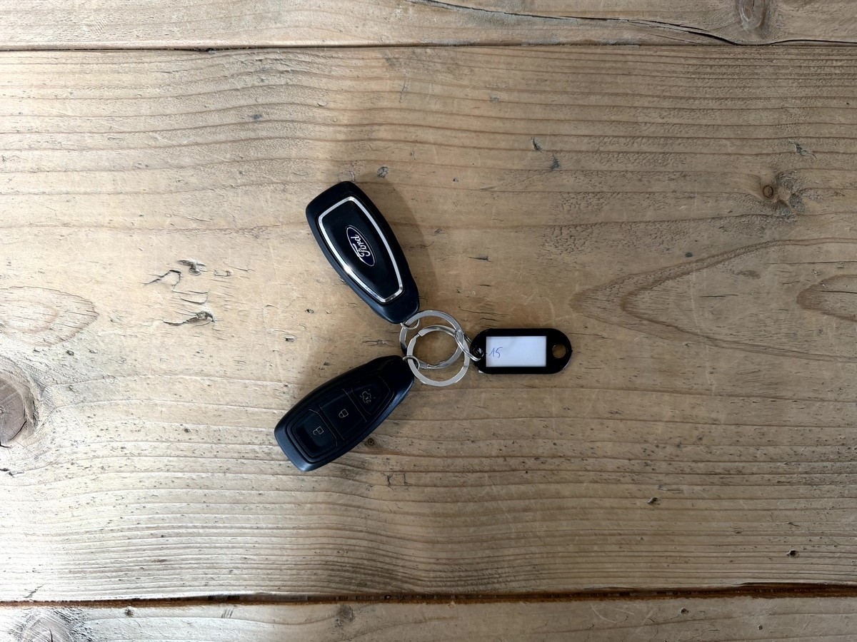Ford Focus 1.0 EcoBoost ST-Line LED R.Cam CarPlay 