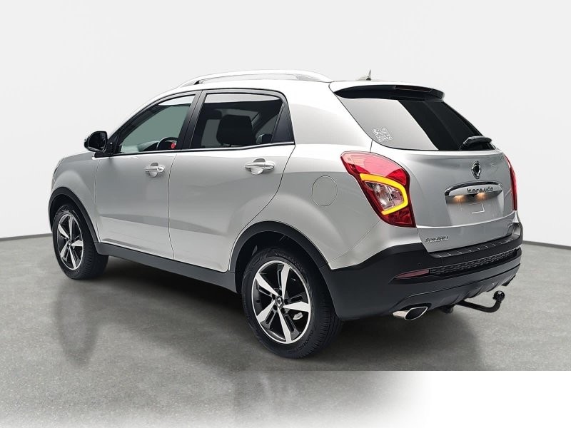 Ssangyong Korando 2.2 SAPPHIRE 4X2 GRA WINTER LM