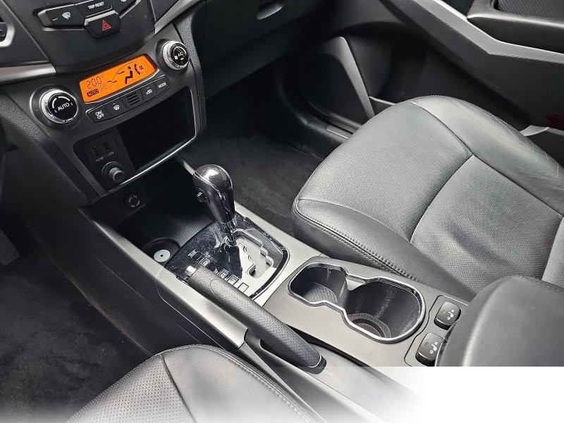 Ssangyong Korando 2.2 SAPPHIRE 4X2 GRA WINTER LM
