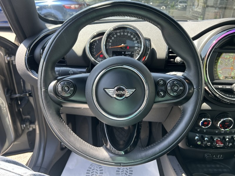 MINI One Clubman CHILLI KLIMA*PANORAMD*SHZG*NAVI*LED*PDC*AHK