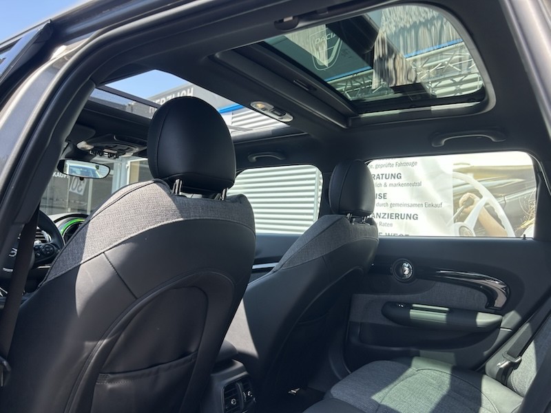 MINI One Clubman CHILLI KLIMA*PANORAMD*SHZG*NAVI*LED*PDC*AHK