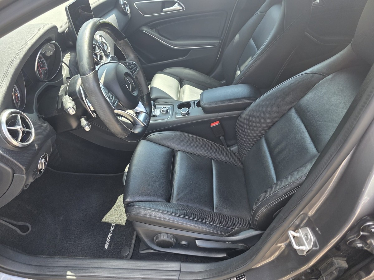Mercedes-Benz A 45 AMG 4Matic AMG Perfor. AGA+Felgen Harman CarVertical 