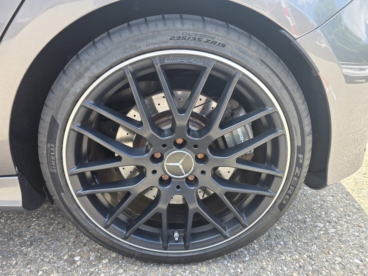 Mercedes-Benz A 45 AMG 4Matic AMG Perfor. AGA+Felgen Harman CarVertical 