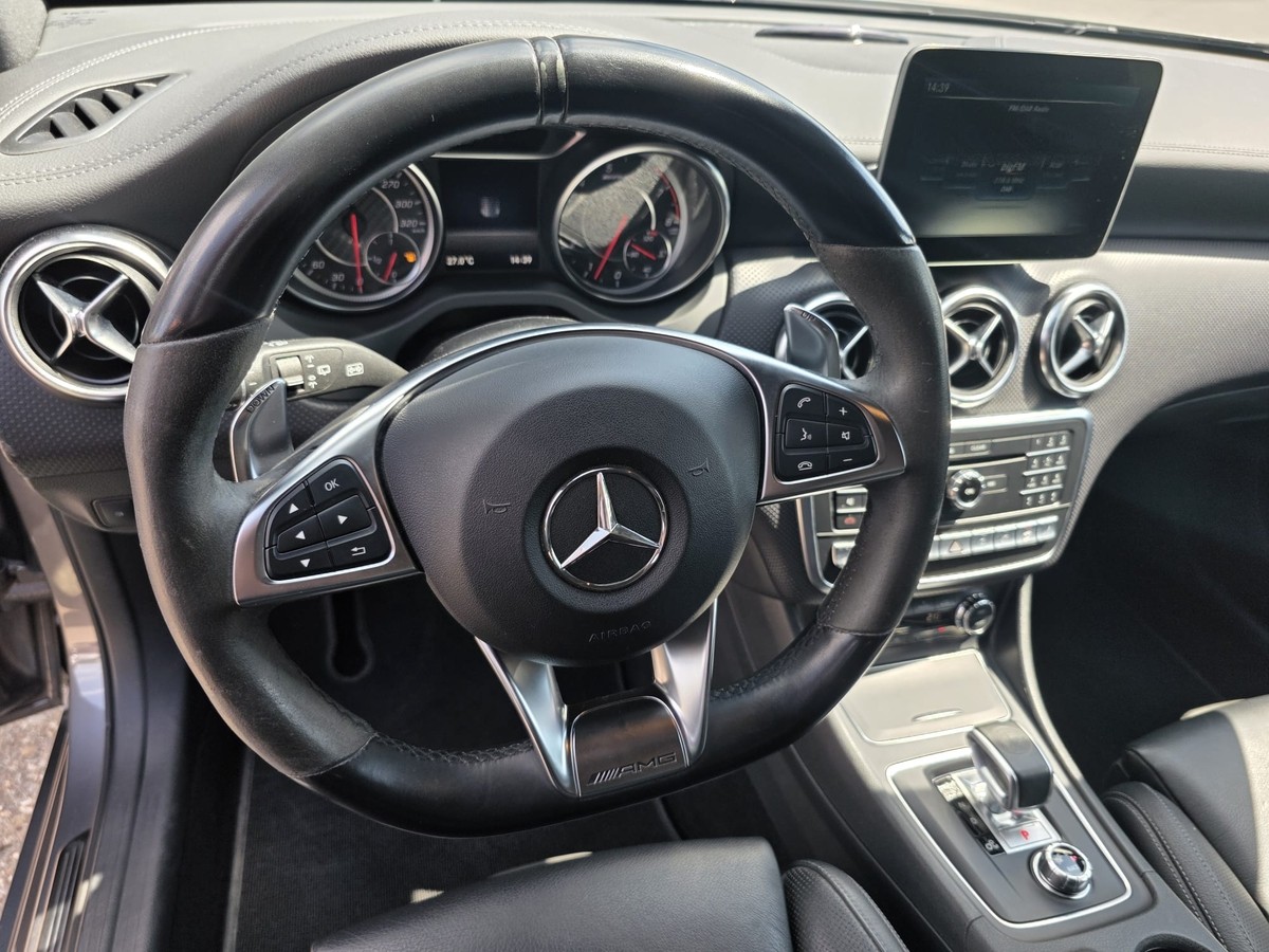 Mercedes-Benz A 45 AMG 4Matic AMG Perfor. AGA+Felgen Harman CarVertical 