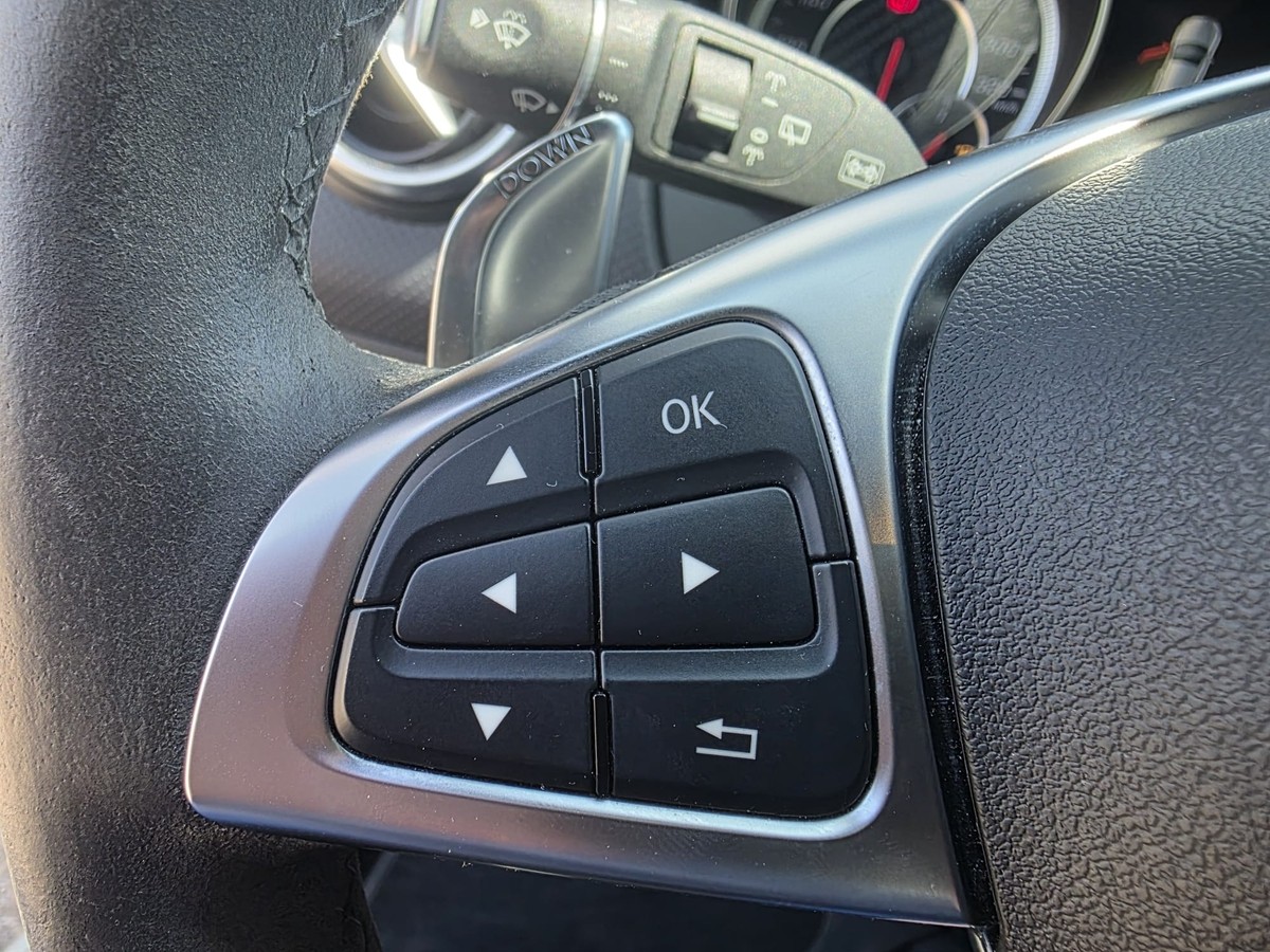 Mercedes-Benz A 45 AMG 4Matic AMG Perfor. AGA+Felgen Harman CarVertical 