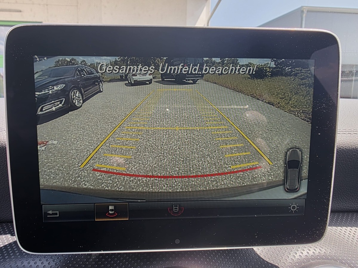 Mercedes-Benz A 45 AMG 4Matic AMG Perfor. AGA+Felgen Harman CarVertical 