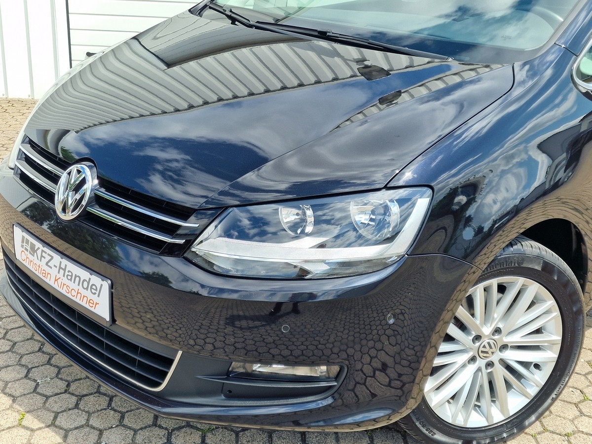 Volkswagen Sharan  Navi*Sitzheiz*R-Cam*Steuerkette neu !!!