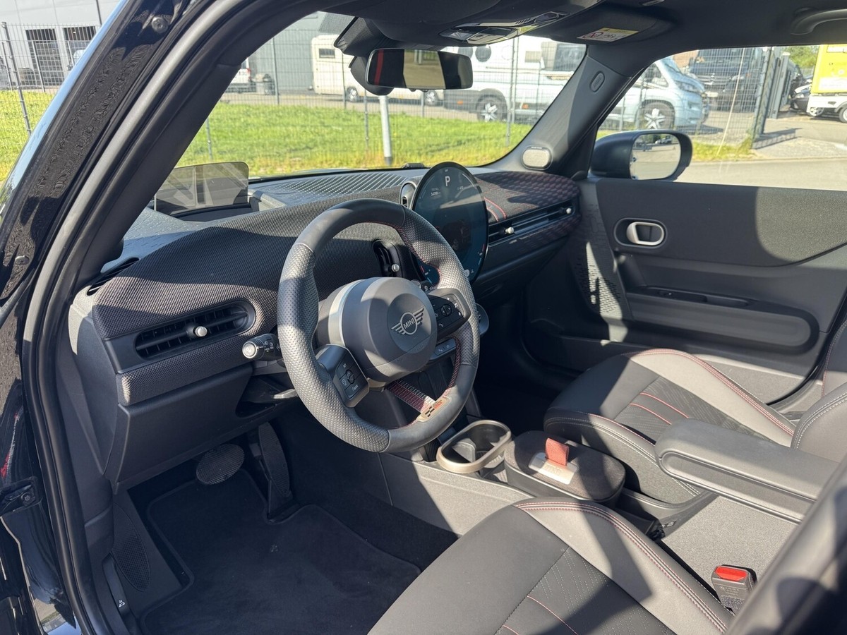 MINI John Cooper Works LED+H&K+Leder+Kamera+Pano+Spurhalte