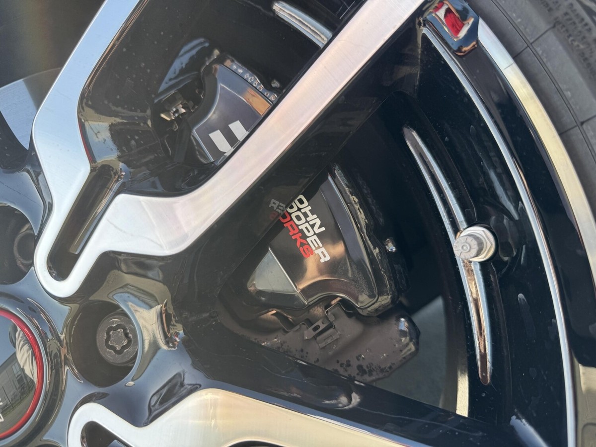 MINI John Cooper Works LED+H&K+Leder+Kamera+Pano+Spurhalte