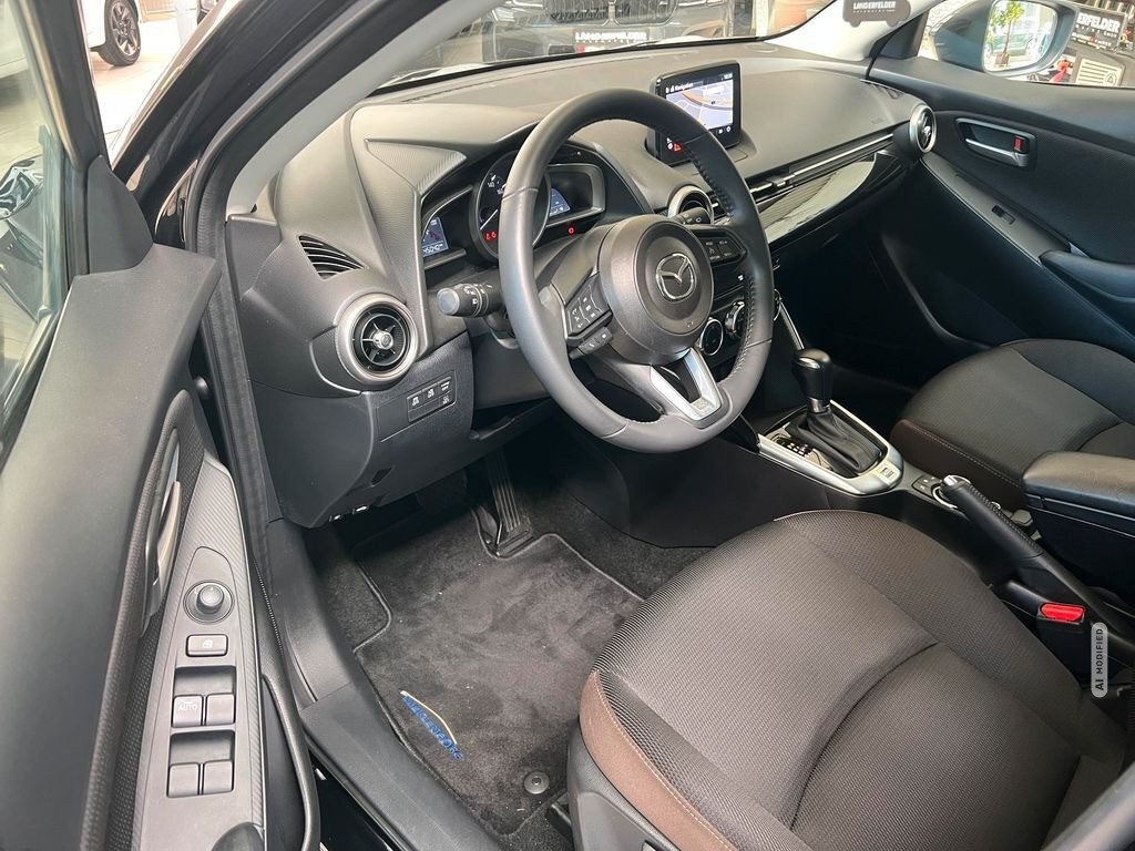 Mazda 2 Exclusive-Line*NAVI*SHZ*CARPL*Service+TÜV NEU