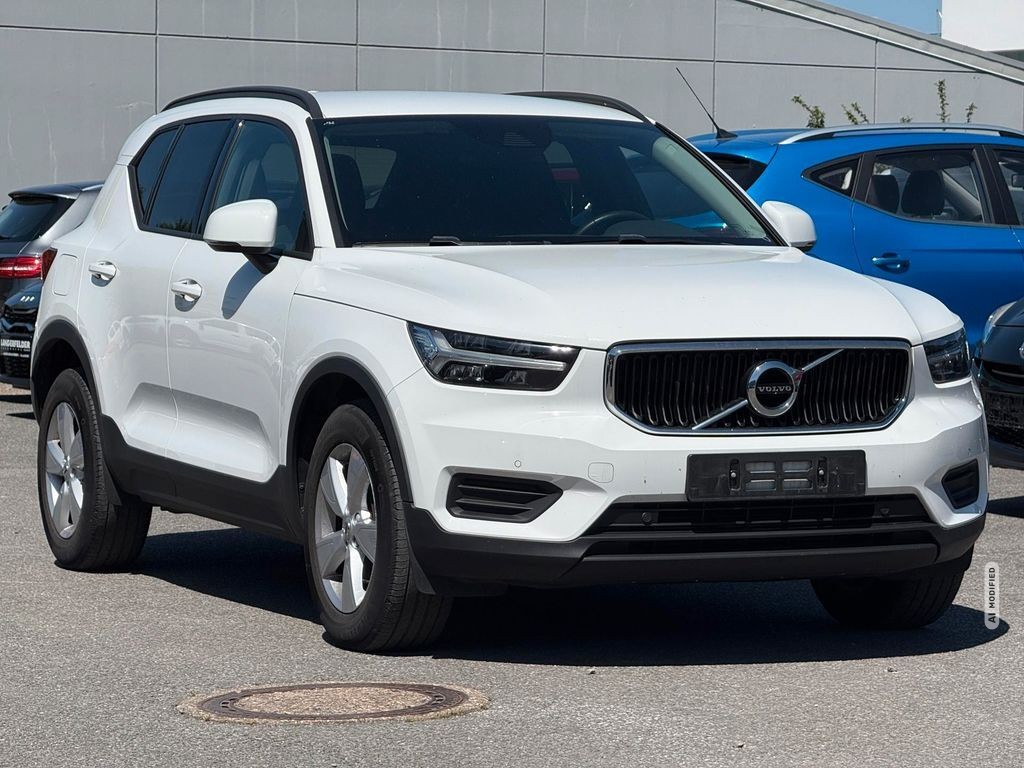 Volvo XC40 XC40 T2 2WD MomentumCore*DAB*RFK*TMP*FSHeizbar*