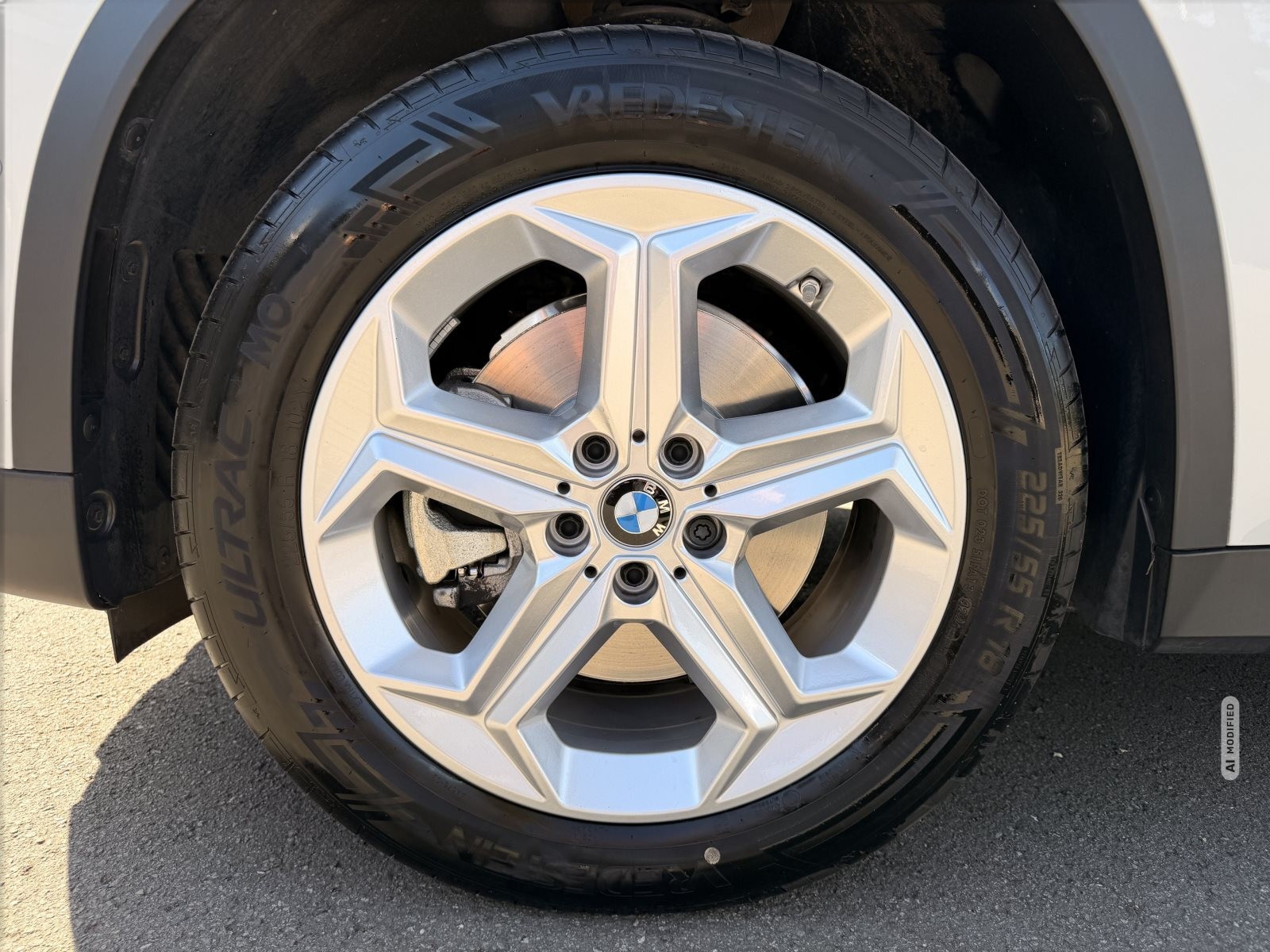 BMW X1 Panorama HarmanKardon HeadUp eSportsitze DrivningAss Prof
