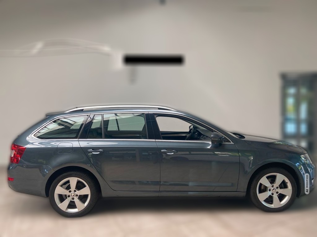 Skoda Octavia Elegance DSG Teilleder Navi SHZ PDC